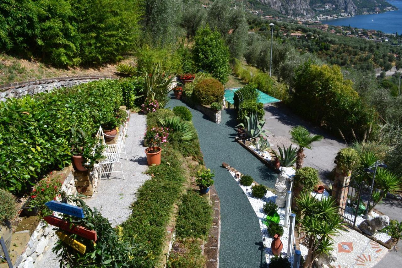 Appartamenti Casa Carlotta Limone sul Garda Eksteriør billede