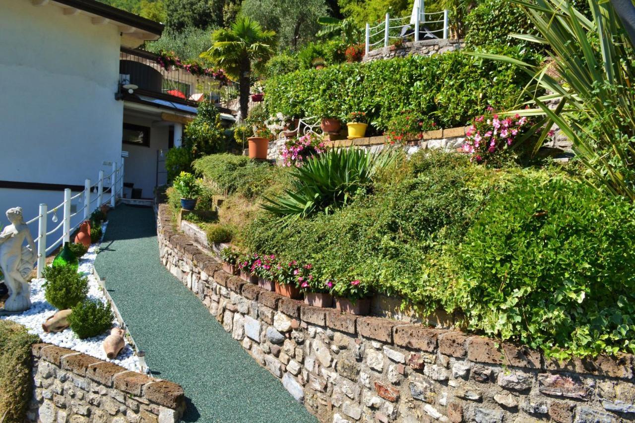Appartamenti Casa Carlotta Limone sul Garda Eksteriør billede